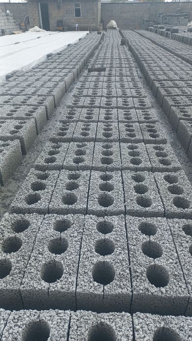 Оптом Шлакаблоктар бар