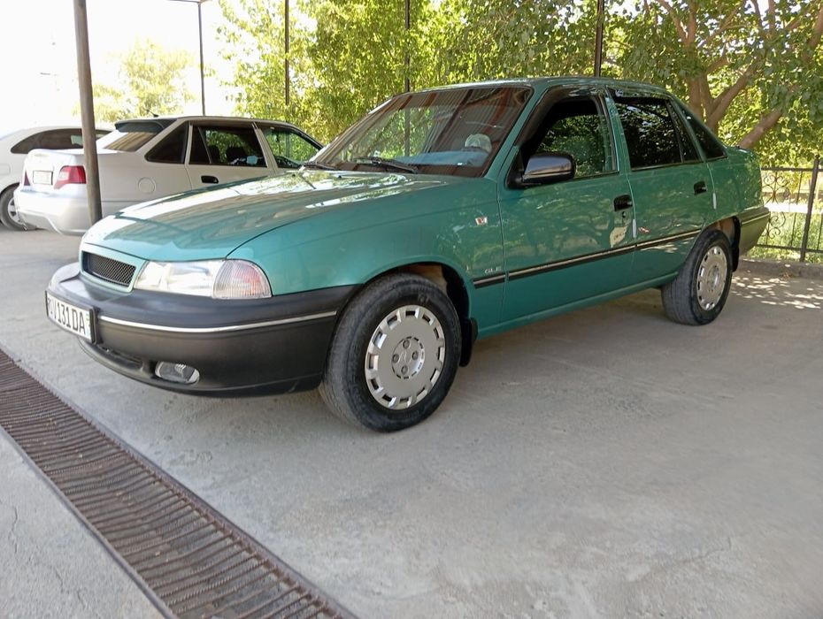 Nexia 1 Daewoo yaxshi holatdagi moshina