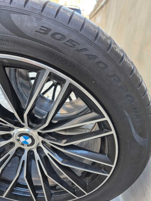 Джанти със гуми.