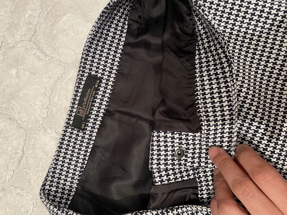 Юбка новая модная Selfie короткая на осень зима весна