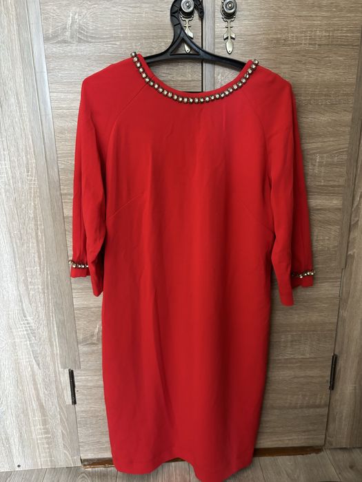 Стильное платье.