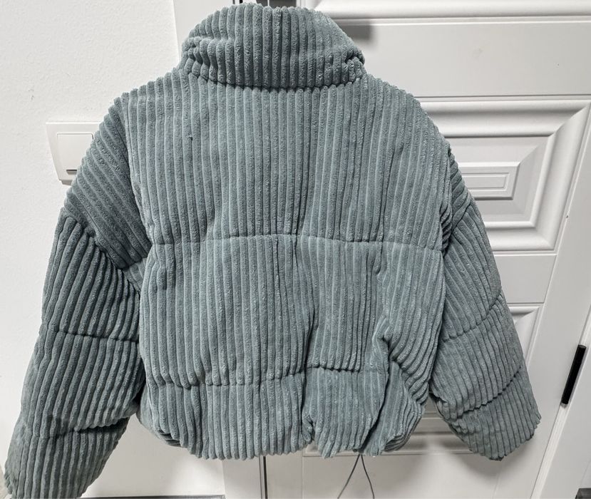 Мягкая oversize куртка в рубчик от Pacific Republuc