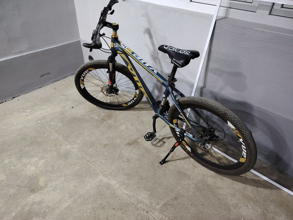 Велосипед сотилади 1 милион