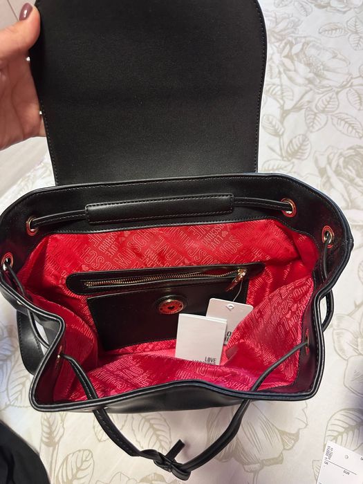 Оригинална раница Love Moschino.