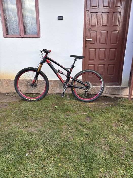 Bicicleta YT Tues Wicked 150 Full suspension /full custom