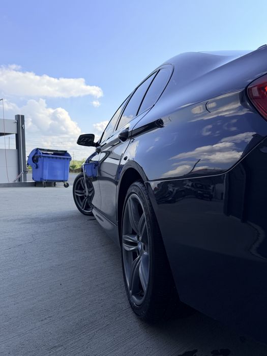 BMW 535d xDrive 313CP BiTurbo – M Pachet