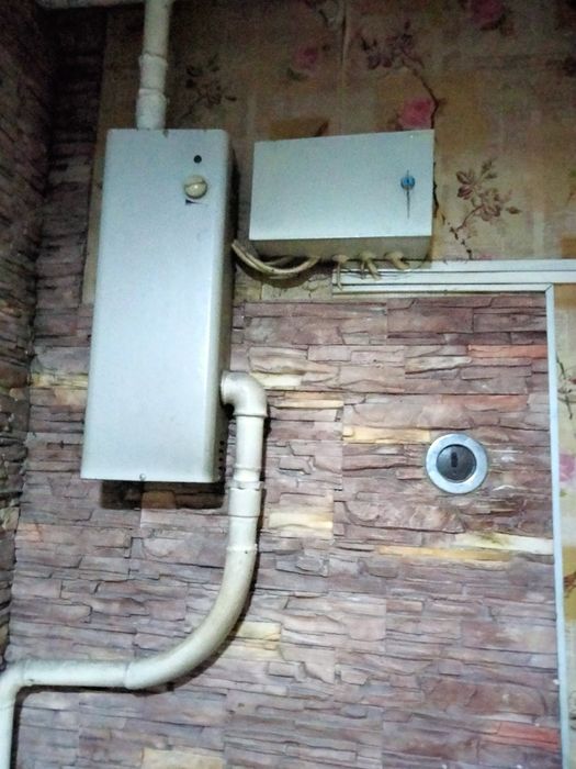 Продам часть дома , 3х комнатный