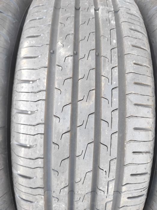 205/60/16 Continental