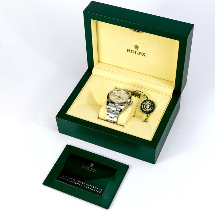 Rolex Sky-Dweller 42mm 336934 Intense White dial