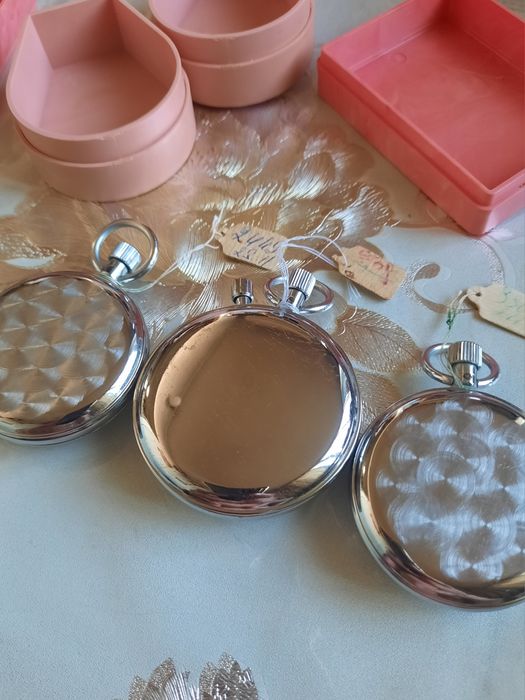 Секундомеры в коробках