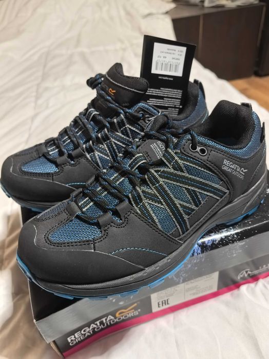 Нови дамски водоустойчиви маратонки различни цветове