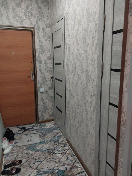 Сотилади 2/4/4 Яшнобод тумани Халк банк олдида