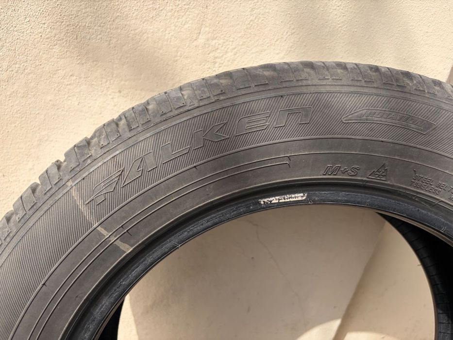 4 броя зимни гуми FALKEN 215/60/17