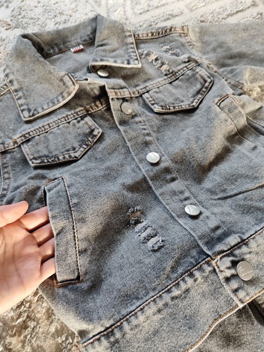 Продам джинсовую двойку