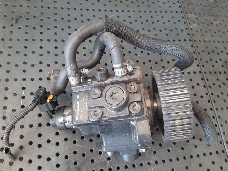 Pompa inalte 1.9 d fiat sedici croma opel astra h vectra c signum zafira saab 9-3 saab 9-5 0445010097