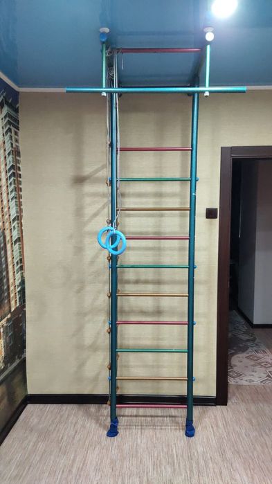 Шведская стенка/турник продаётся