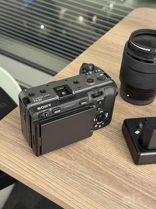 SONY FX30 28-70mm
