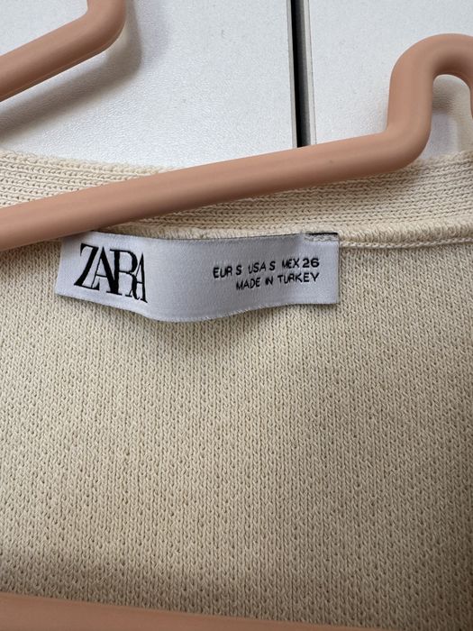Платье zara S молочное
