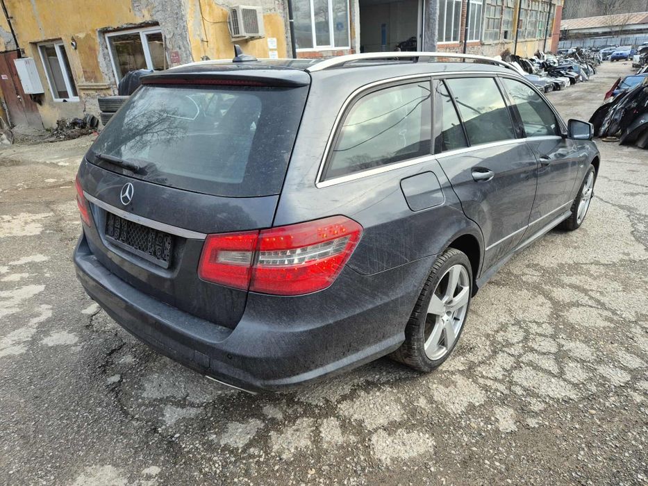 Mercedes W212 E350 306кс M276 AMG пакет теглич автоматик НА ЧАСТИ!