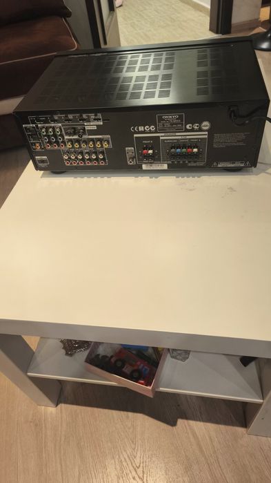 Усилвател Onkyo TX-SR313 – 5.1 х 100 W, с дистанционно