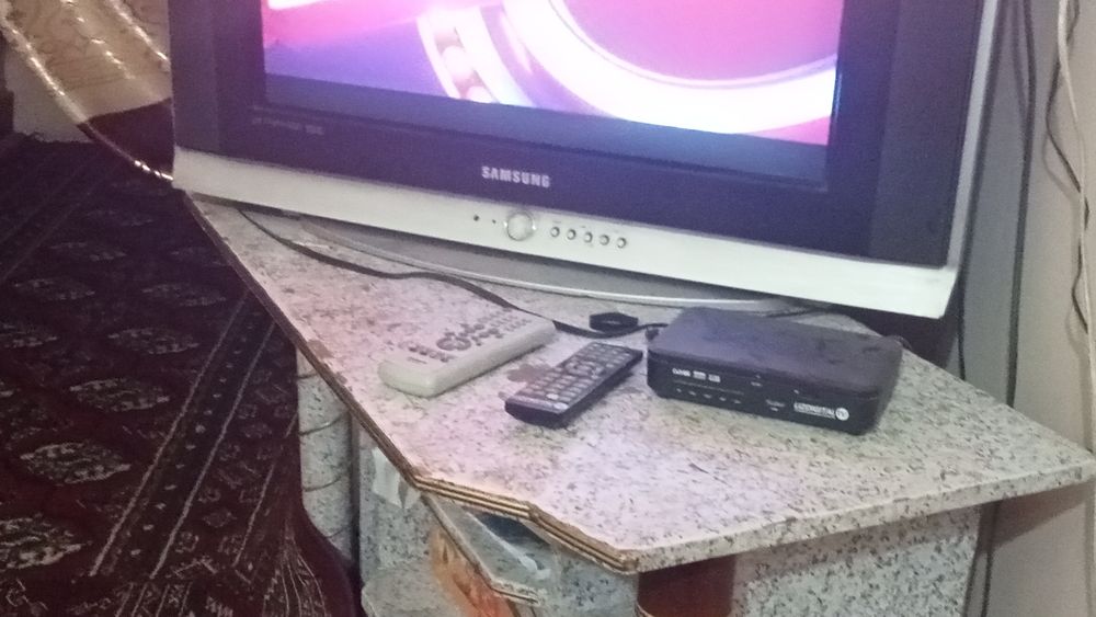 Самсунг телевизор