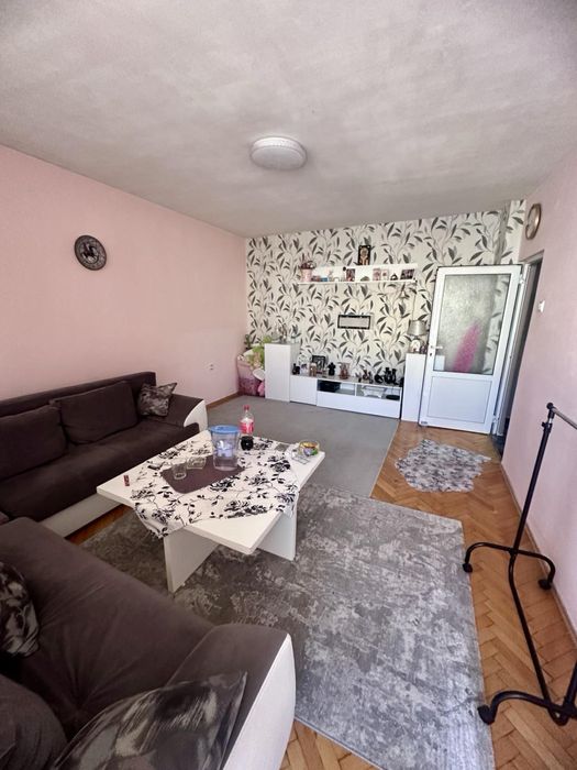 Продава се Тристаен апартамент в Варна, Автогара - 67 кв.м за 2687 €/кв.м - Снимка #16