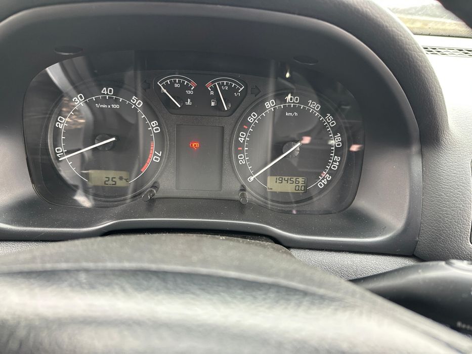 Autoturism skoda octavia