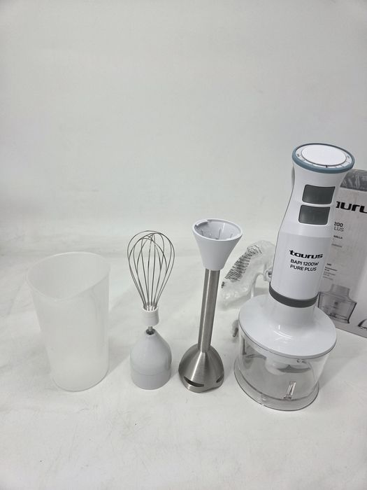 Чисто нов пасатор чопър миксер TAURUS 1200w