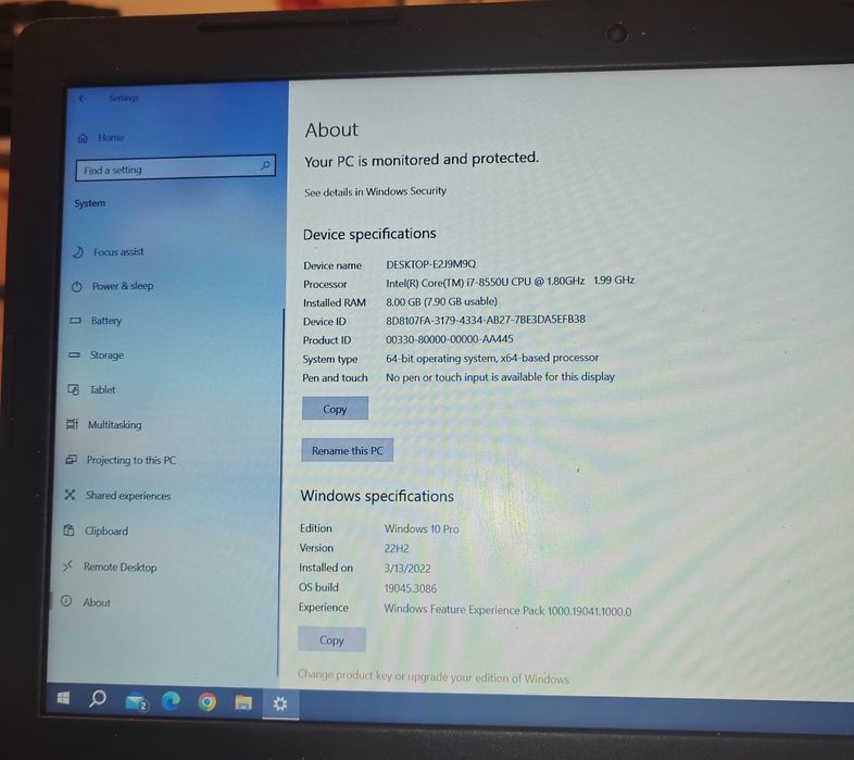Laptop Dell Inspiron 5570 | i7 | 8GB Ram | 1.5 TB stocare
