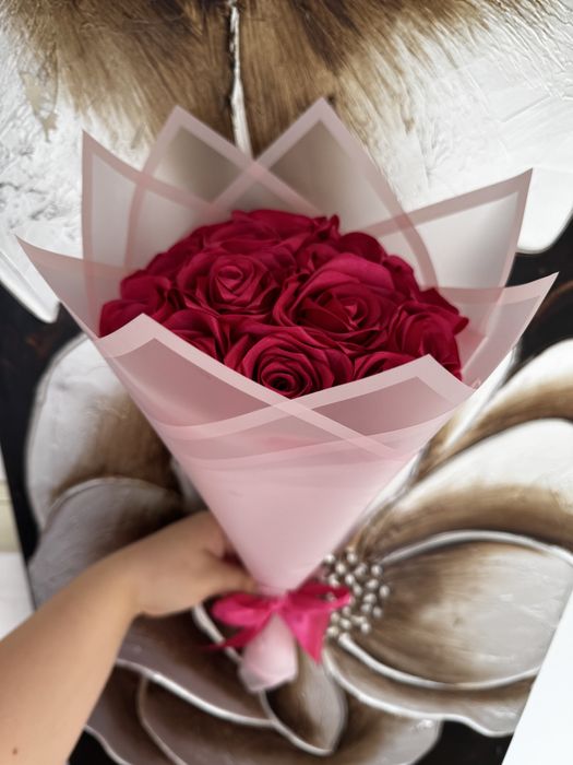 Buchet trandafiri roz din satin – handmade