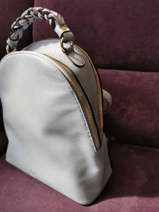 Дамска раница светло синя