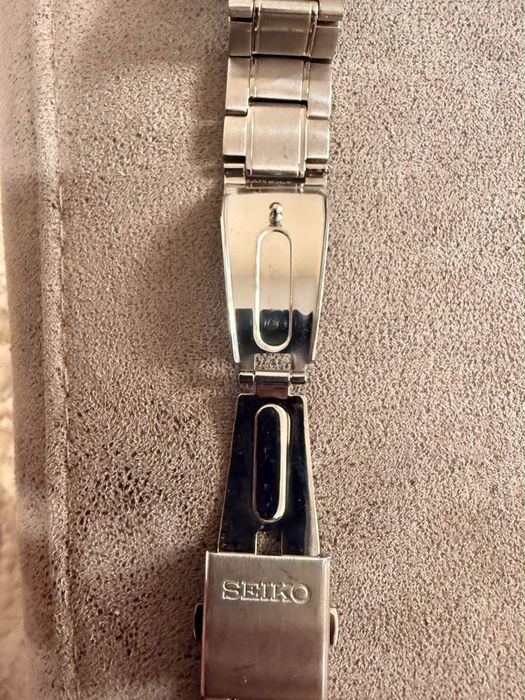 Чисто нова оригинална стоманена верижка Seiko – 22 мм (Пълен комплект)