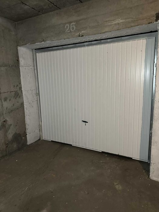 Дава се под наем Гараж / Паркомясто в София, Изток - 17 кв.м за 150 € - Снимка #1