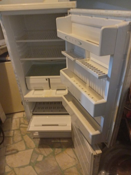 Хладилник Ariston