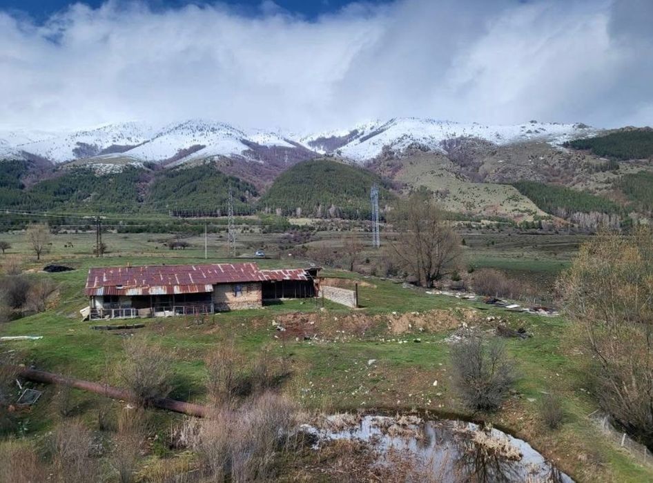 Продава се Парцел в София, Овча купел - 12300 кв.м за 9 €/кв.м - Снимка #2