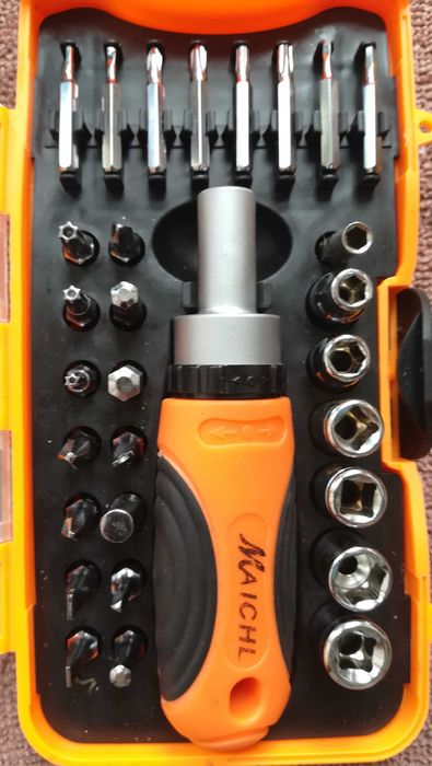 Набор отвёрток 30 предметов НОВЫЙ