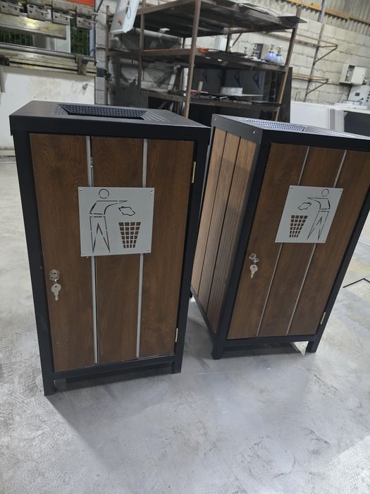 Мусорни ящик Урна