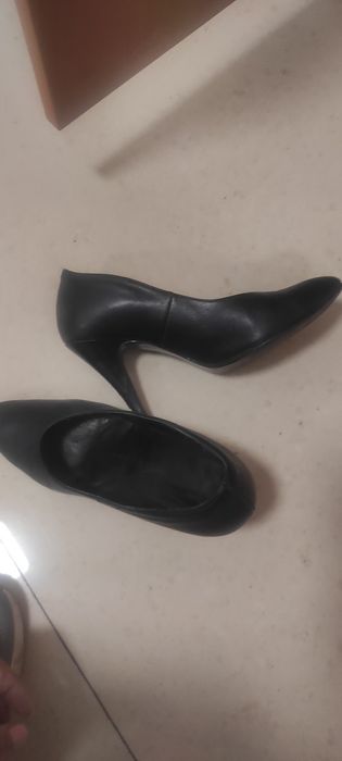 Туфли женские черные,