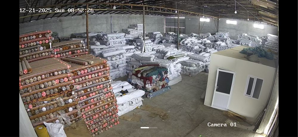 Райсентр Эшонгузарда Райгаз кўчада Склад ижарага берилади 800-кв