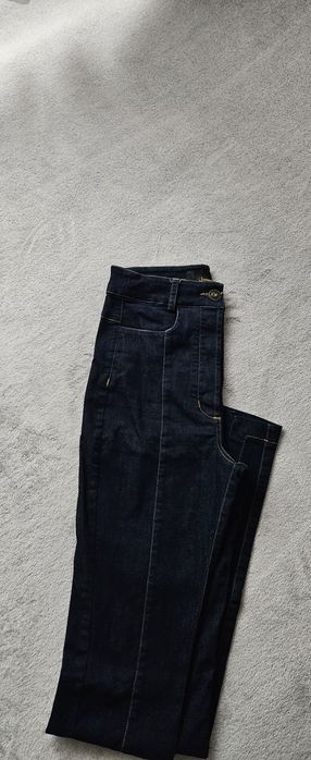 Дънки Junona с цепки