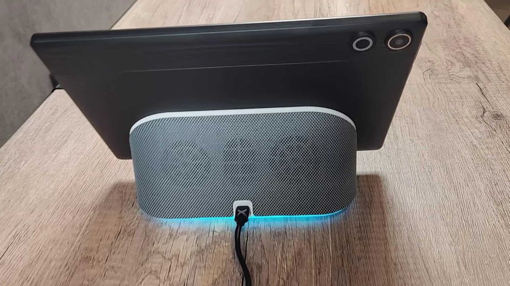 Tableta cu boxa 64GB inclusa