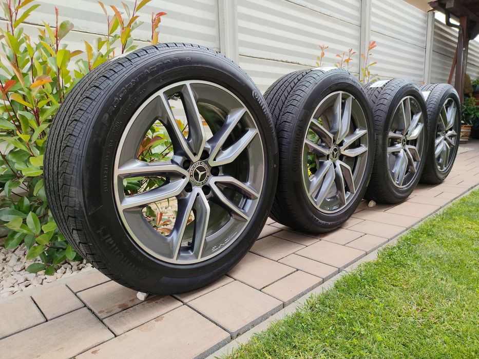 Jante Mercedes GLA  GLB X247 originale pe 19 Amg noi anvelope all season continental