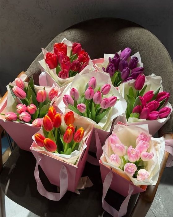 Тюльпаны свежие тюльпаны