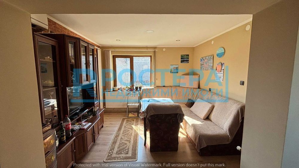 Самостоятелна Къща - Въбел