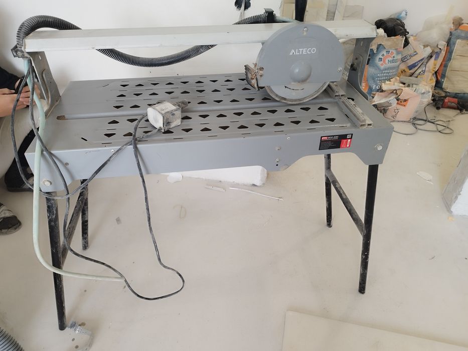 Плиткорез  водянной