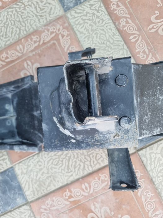 Lacetti 1.8 orqa banper zashitnik