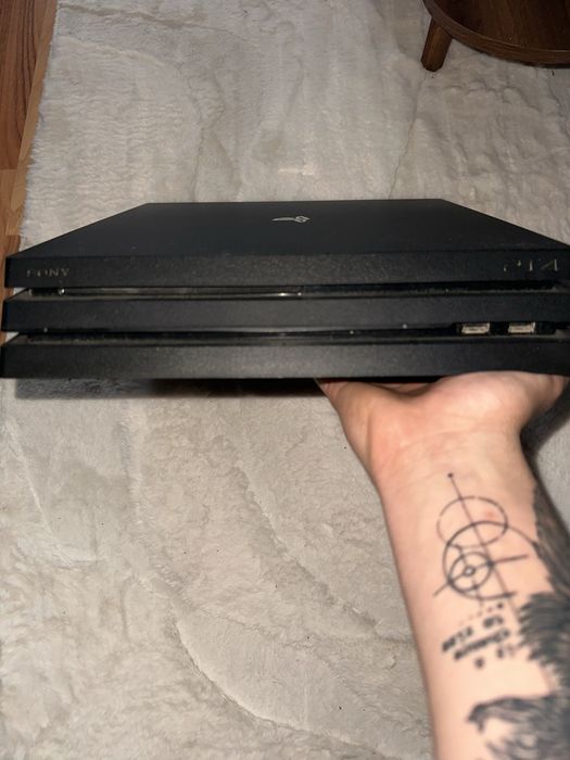 Ps4 Pro blue-ray defect