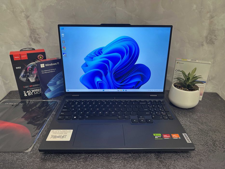Игровой ноутбук Lenovo Legion Pro 5 /Ryzen 9-7945HX/16GB/1TB/RTX4060-8