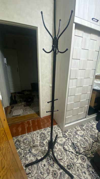 стоящая вешалка - вешалка