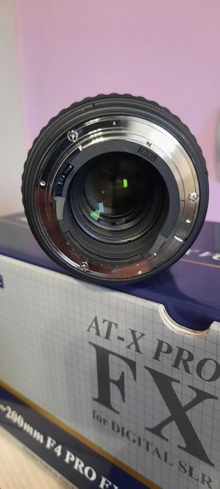 Обектив Tokina AT-X 70-200mm F/4 FX VCM-S за Nikon